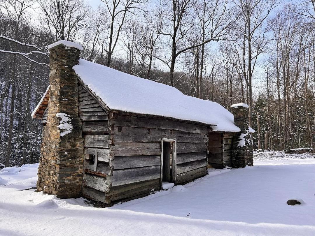 Tucked Away Cabin 비둘기 포지 외부 사진